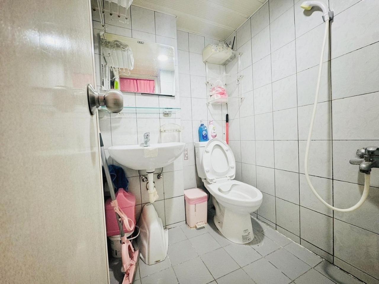 Zhengxing Suite Tainan Bagian luar foto